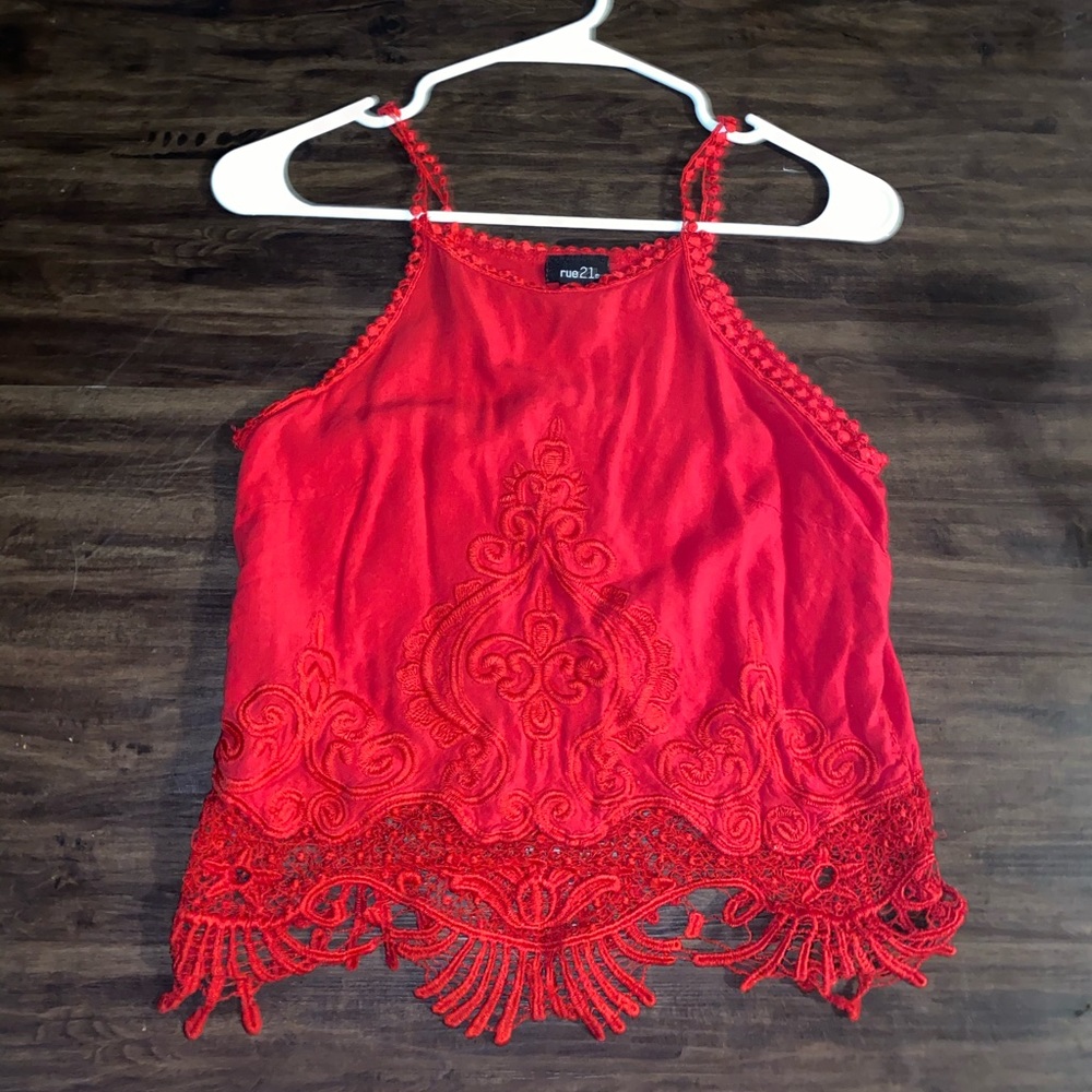 Rue 21 Crop